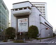 724px-Tokyo_Stock_Exchange_1146