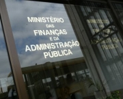 Ministério das Finanças - Aumento do Crédito Nacional (13)